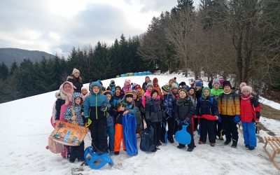 2. razred: Športni dan – Sankanje in igre na snegu